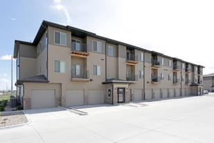 Building Photo - The Sterling Apartments at Kearney: Discov...