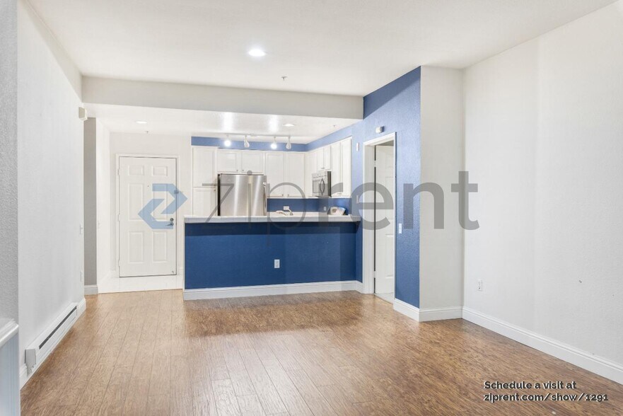 Building Photo - 180 Caldecott Ln