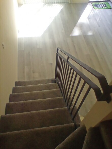 Stairs dinning room - 400 Corcoran Ave