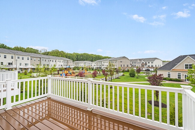 Building Photo - 76 Swackhammer Way