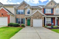 Building Photo - 3067 Kentmere Dr
