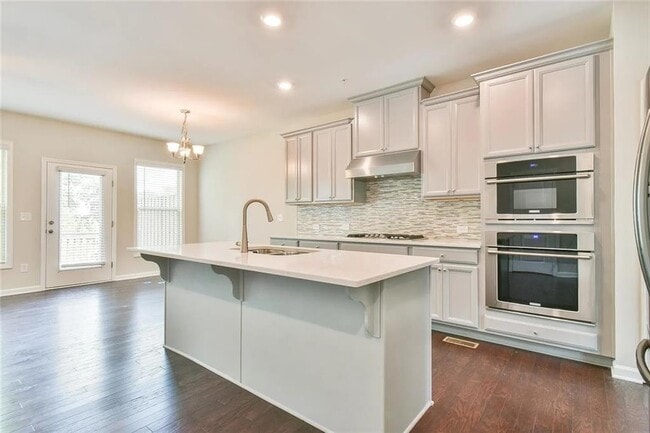 Building Photo - 380 Provenance Dr