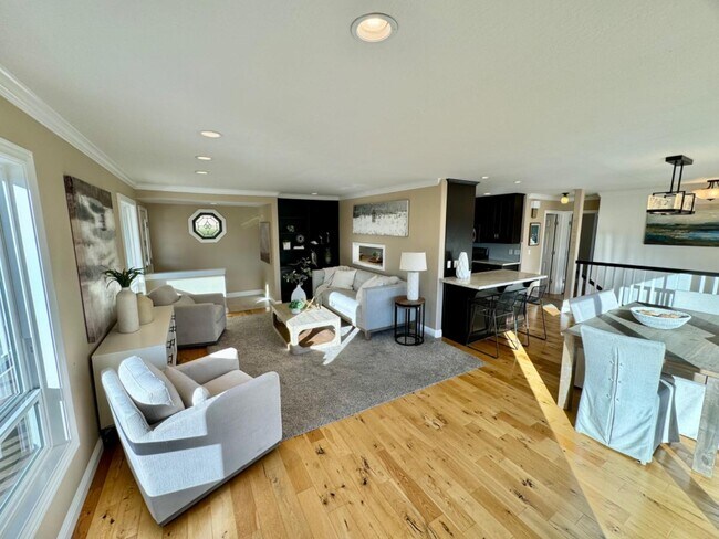 Building Photo - 25400 Radonich Rd