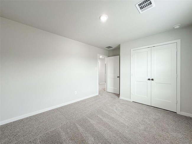 Building Photo - 7806 Alset Dr