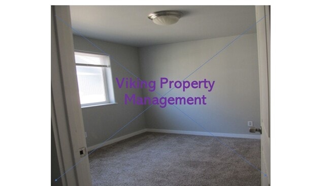 Building Photo - 881-883 SW 2nd St