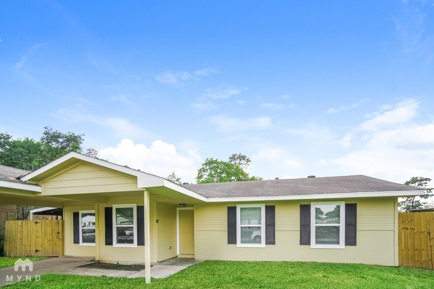 Building Photo - 9715 Courben Ln