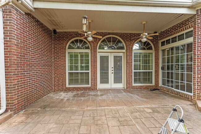 Building Photo - 86 Heathrow Ln
