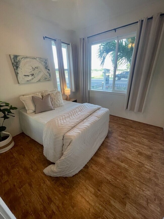 Building Photo - Pet Friendly- Corner Unit- Pohakala at Mehana! 2 bed/ 2 bath/ 2 parking