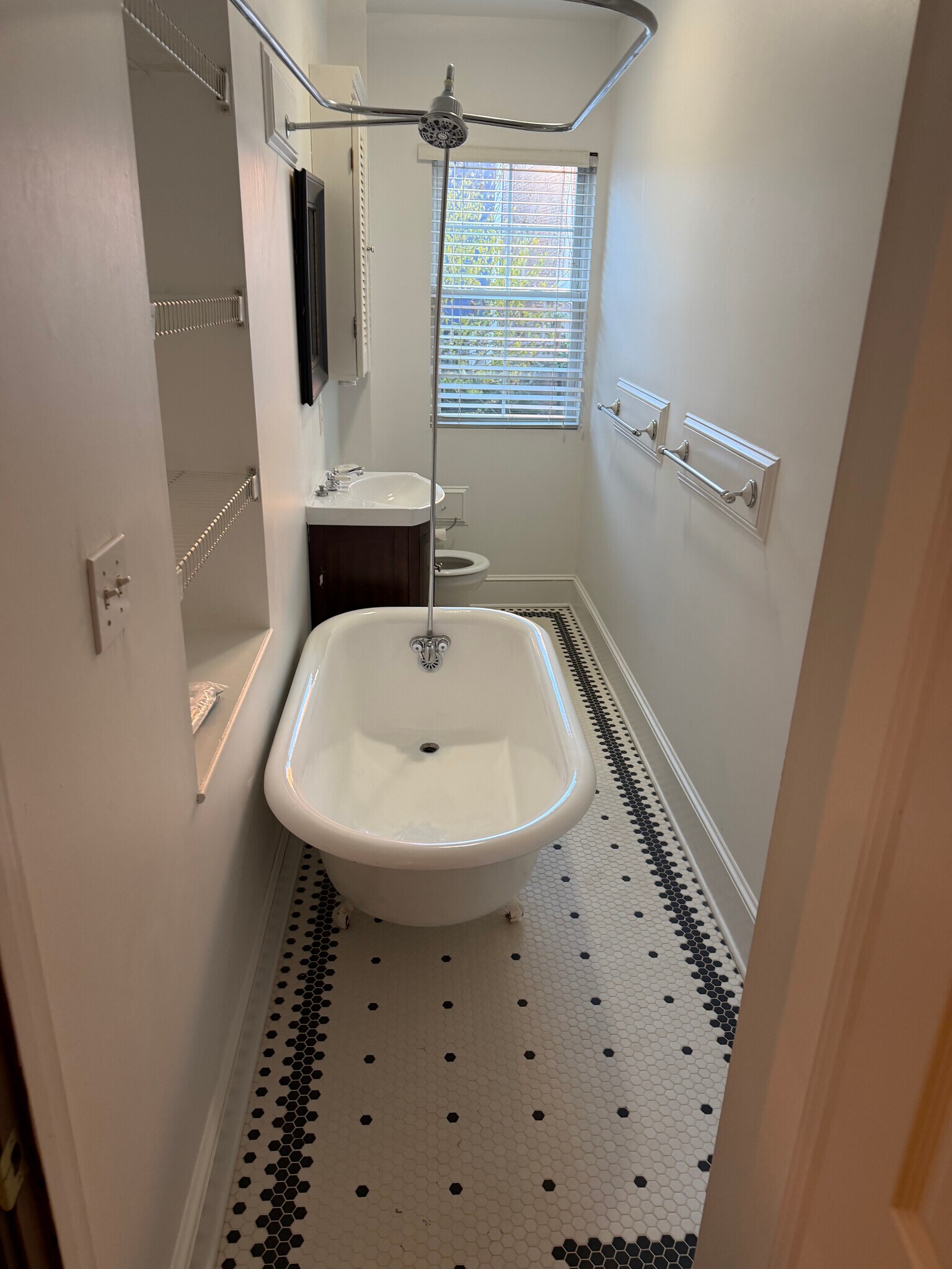 Bath - 50 Cornhill St