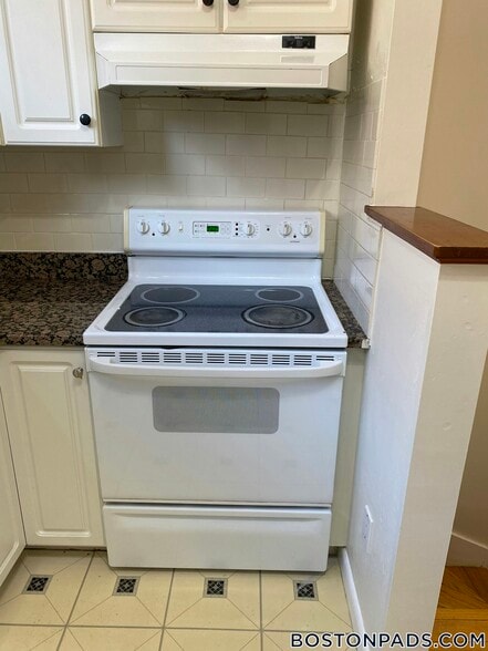 Building Photo - 49 Symphony Rd