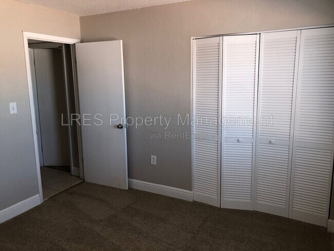 Building Photo - 4773 S Texas Ave
