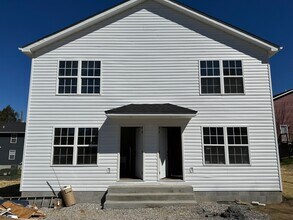 Building Photo - 801 Old Corbin Pike Rd