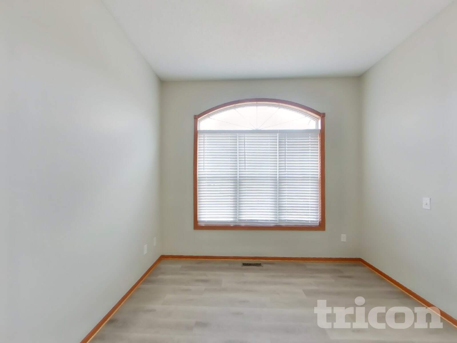 Building Photo - 2248 Longhorn Ln