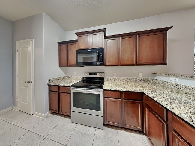Building Photo - 6140 Nathan Creek Dr