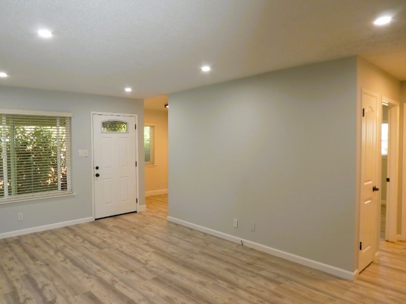 Building Photo - 974 Rose Ave