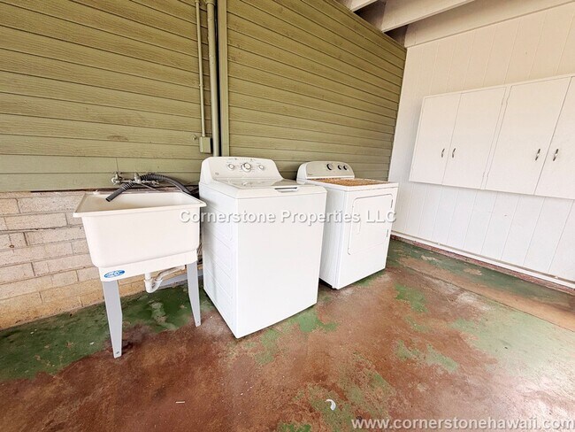 Building Photo - 45-583 Paleka Rd