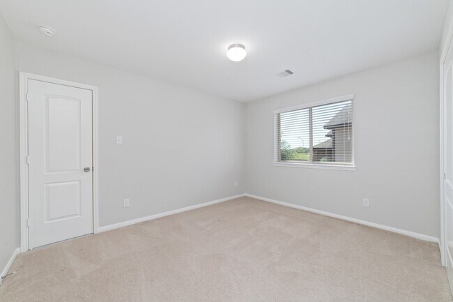 Building Photo - 11911 Cittanova Dr