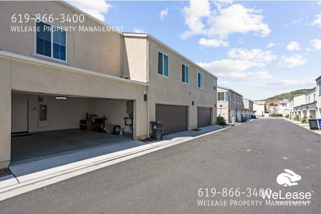 Building Photo - 35152 Grove Trl