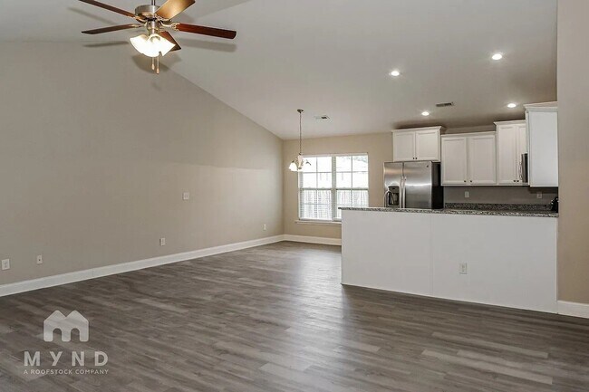 Building Photo - 136 Pitts Griffin Drive