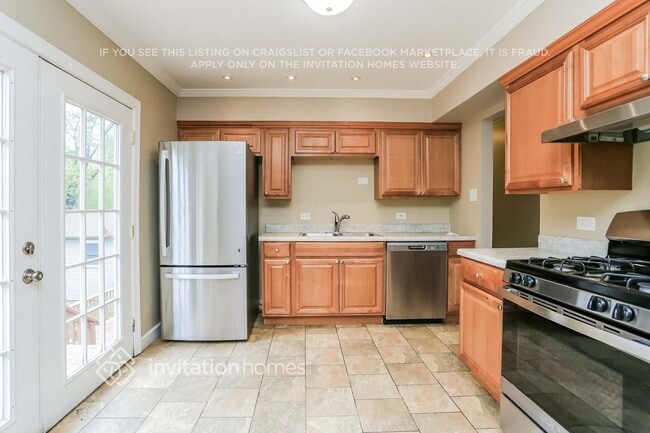 Building Photo - 22462 Imperial Dr