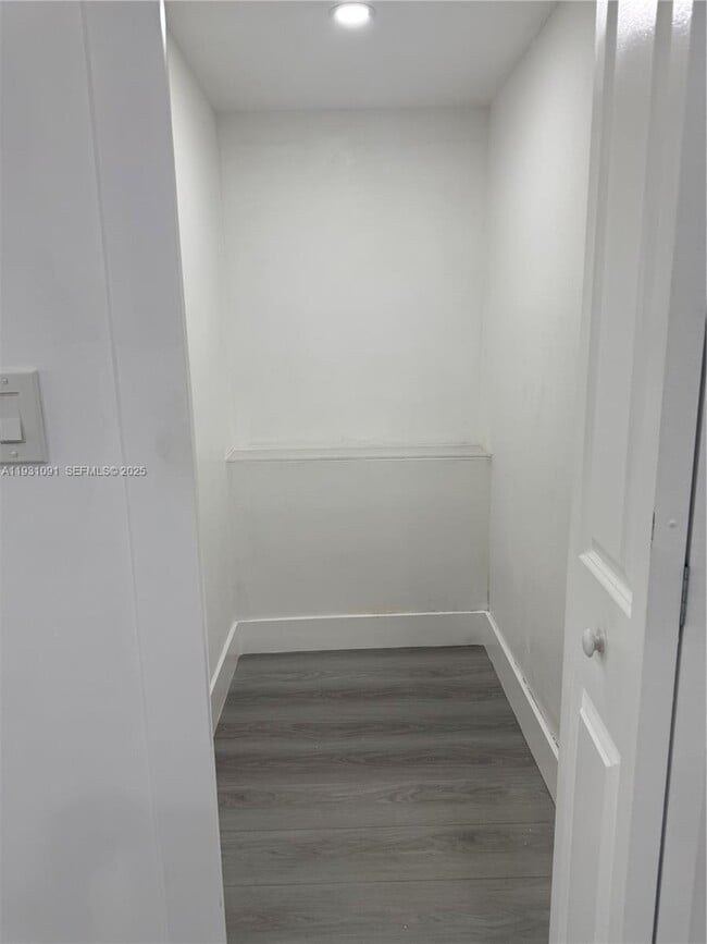 Building Photo - 2321 NW 85th Ave