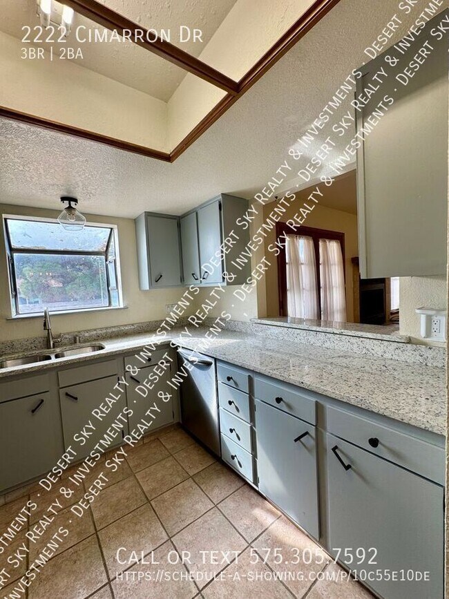 Building Photo - 2222 Cimarron Dr