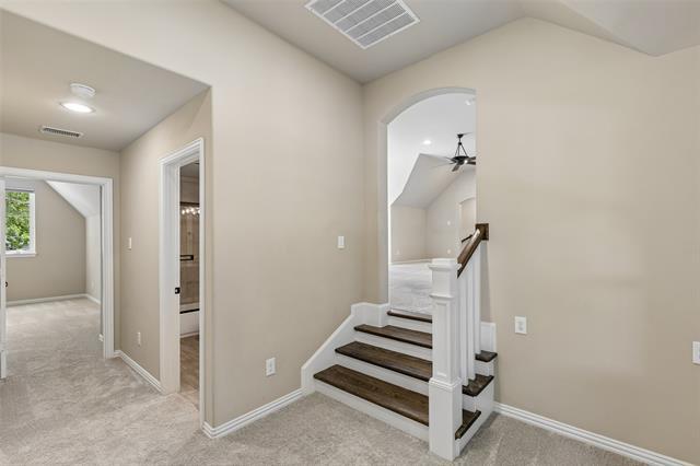 Building Photo - 2737 Farmers Branch Ln