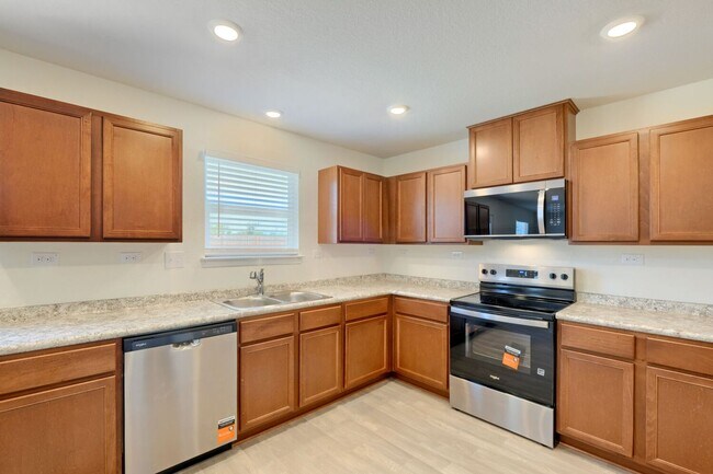Building Photo - 4519 Gato Calico Dr