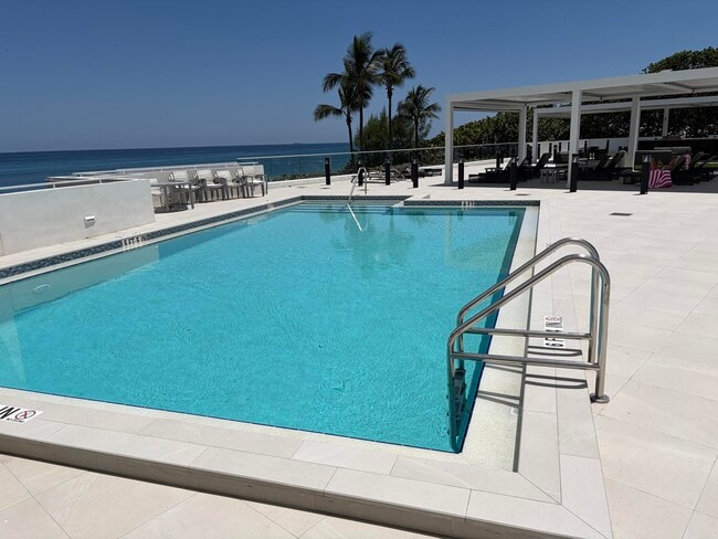 Building Photo - 3407 S Ocean Blvd