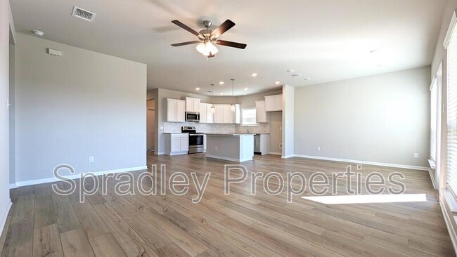 Building Photo - 2716 Fox River Dr