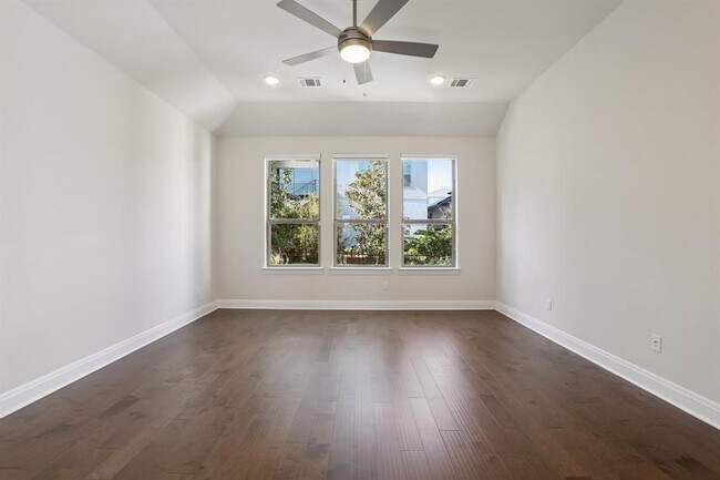 Building Photo - 19304 Summit Glory Trl