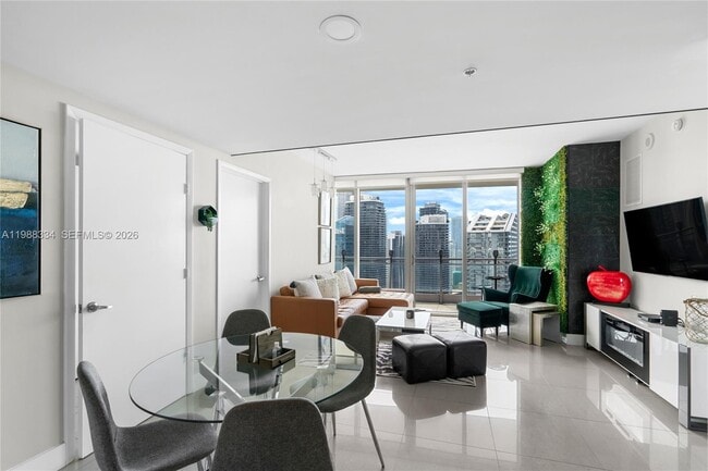 Building Photo - 92 SW 3rd St