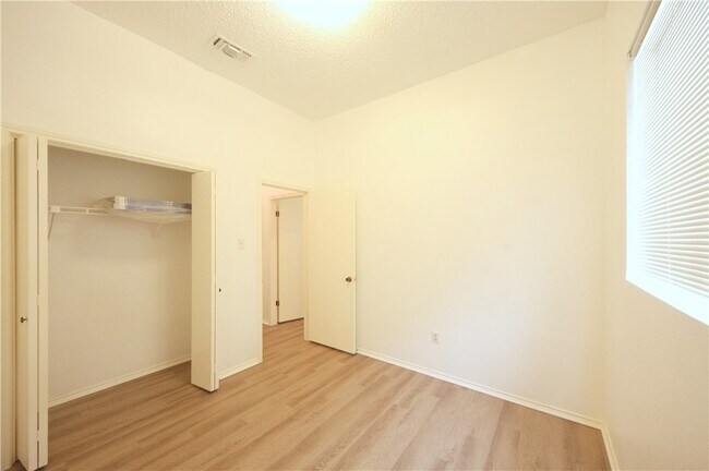 Building Photo - 8200 Cahill Dr