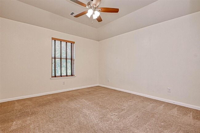 Building Photo - 20555 Bonds Creek Ln
