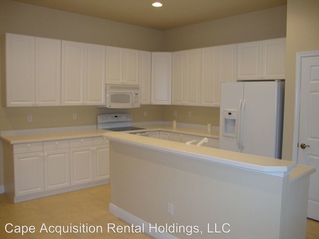 Building Photo - 2 br, 2 bath House - 13942 Bently Circle