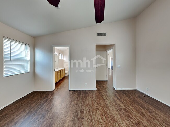 Building Photo - 18230 N 89th Ln