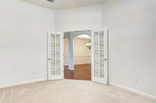 Building Photo - 3129 Goldenoak Cir