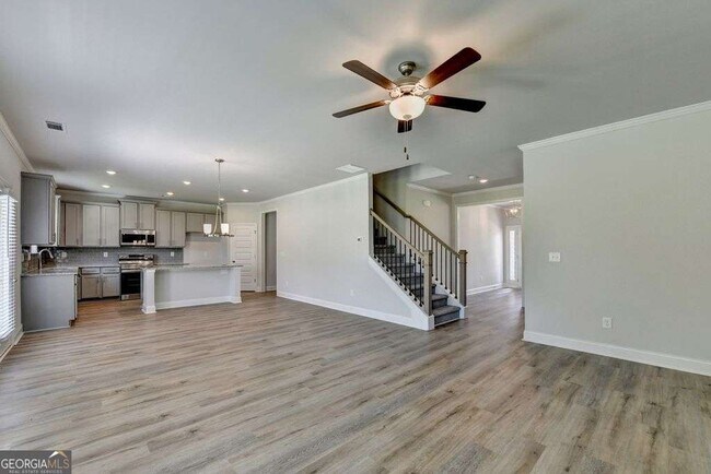 Building Photo - 7309 Yewtree Dr