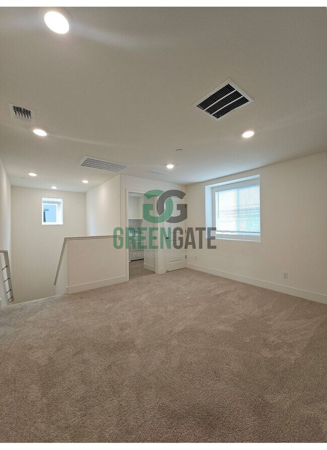 Building Photo - 3 Bedroom 2.5 Bath New Build in Lathrop! AVAILABLE NOW!!