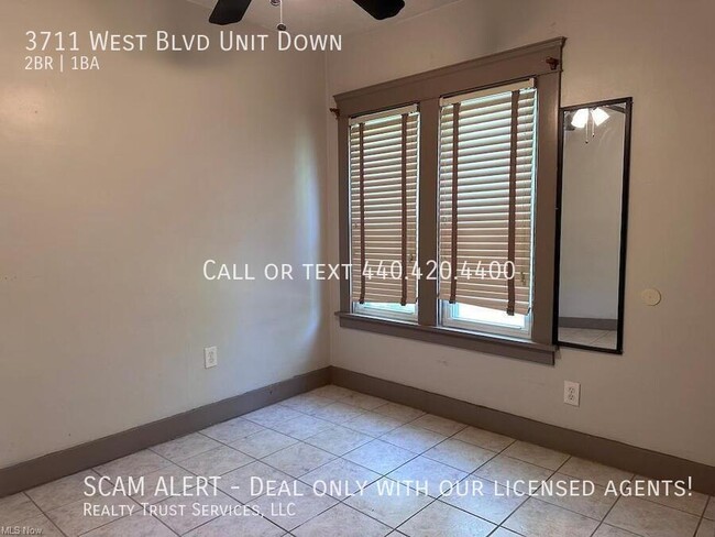 Building Photo - Comfy and cozy 2 bed 1 bath lower unit wit...