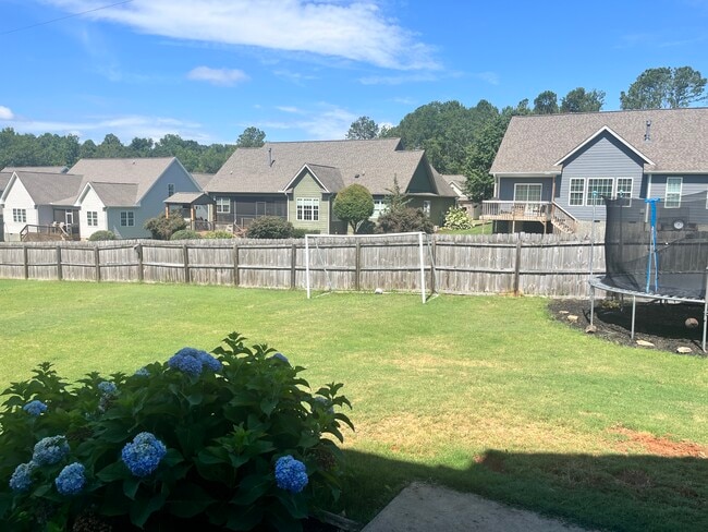 Building Photo - 134 Darmondale Dr