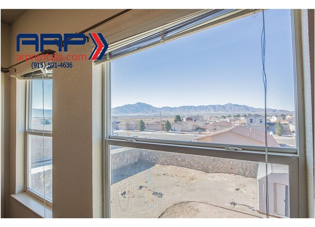 Building Photo - EASY ACCESS TO FORT BLISS