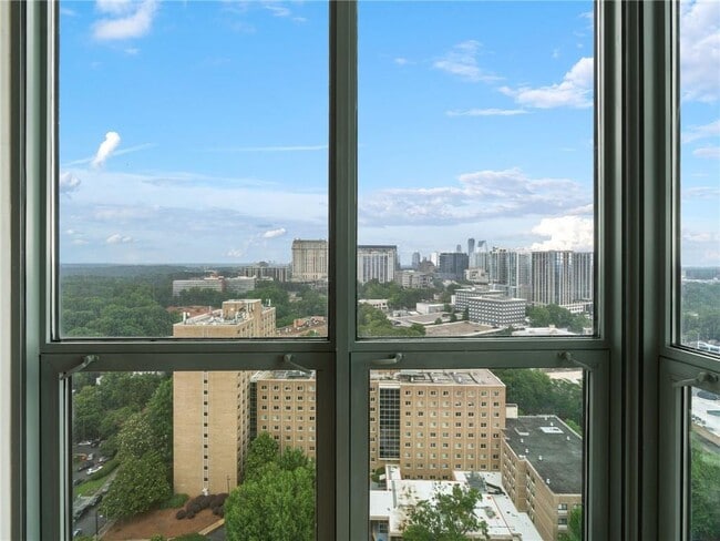Building Photo - 2870 Pharr Ct S Northwest