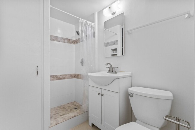 Building Photo - Furnished 18th-floor studio at Ala Wai Tow...