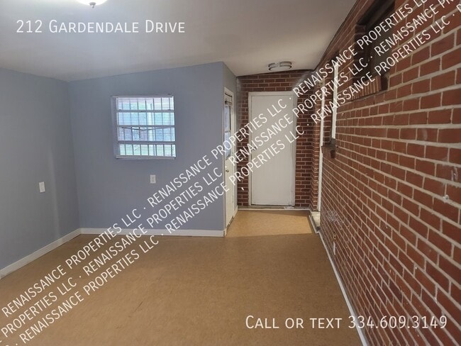 Building Photo - 212 Gardendale Dr