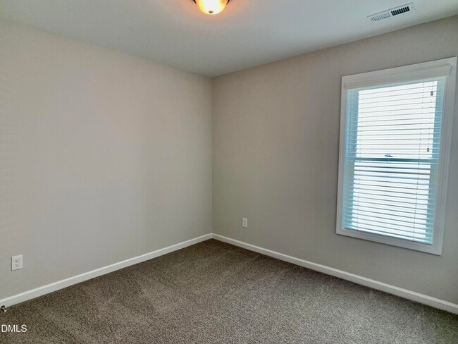 Building Photo - 131 Diploma Dr