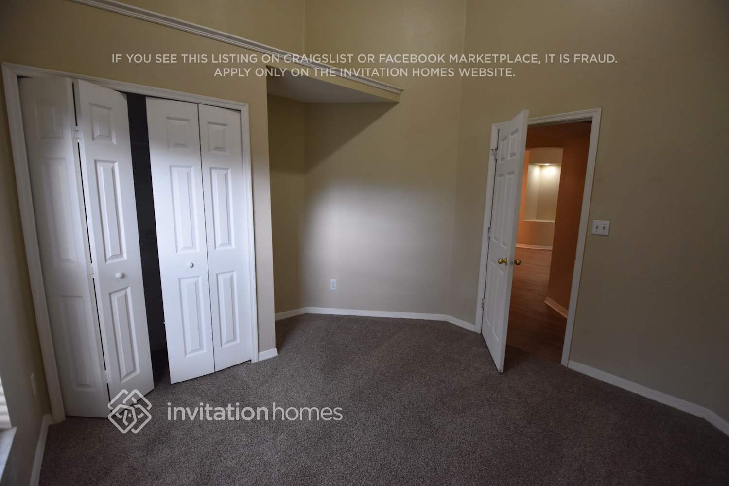 Building Photo - 1021 Empress Ln