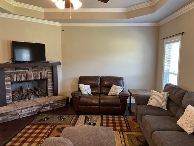 Building Photo - Wetumpka Home