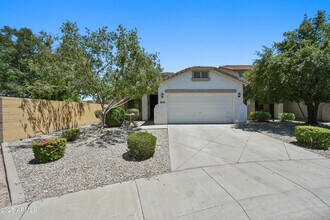 Building Photo - 7303 S 54th Dr