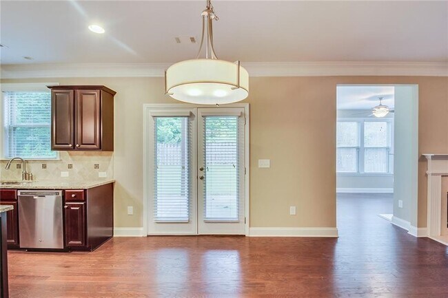 Building Photo - 3745 Jardine Ln